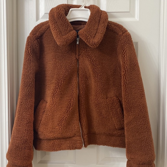 GAP Sherpa Jacket - Picture 3 of 9